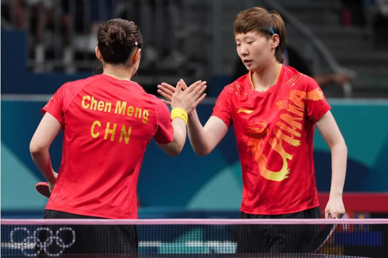 中国女乒3-0中国台北进四强 王曼昱独得