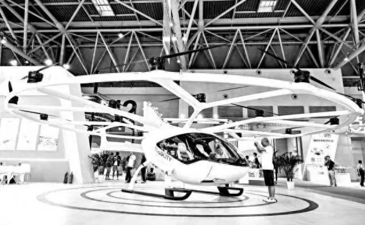 汽车会“飞行” 车衣能充电