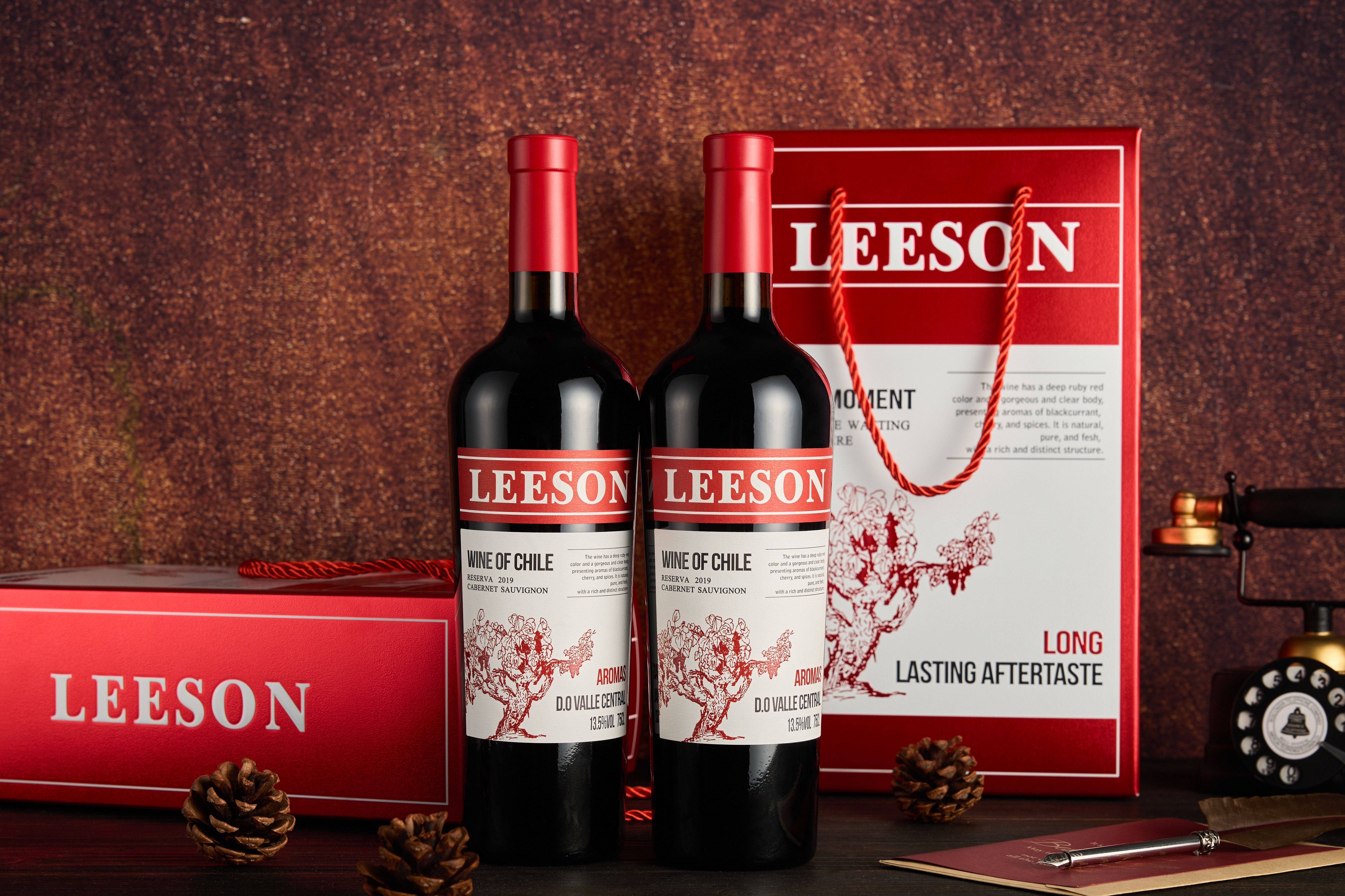 中秋赠礼新风尚：雷盛LEESON·老藤甄