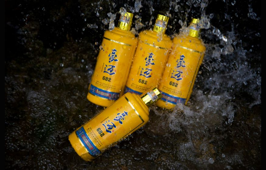 豪迈酱香白酒与秋季:一场与时节的深情对话