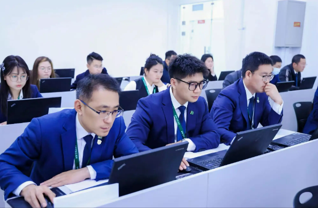 北京链家搏学大考15年，见证房产经纪人职